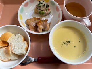 今日の給食2025年2月6日