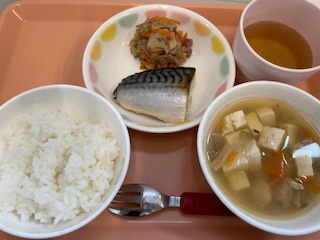 今日の給食2025年2月21日