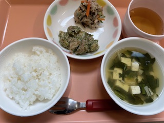 今日の給食2025年2月28日