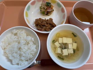 今日の給食2025年4月17日