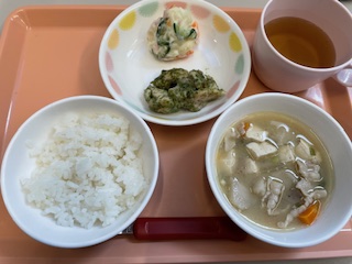 今日の給食2025年4月21日