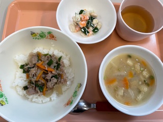 今日の給食2025年4月23日