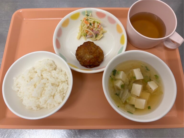 今日の給食2025年5月2日