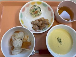 今日の給食2025年5月8日