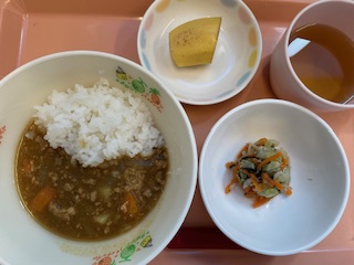 今日の給食2025年6月4日