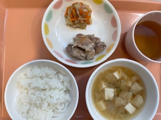 今日の給食2025年6月13日