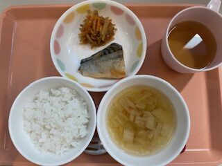 今日の給食2025年8月8日