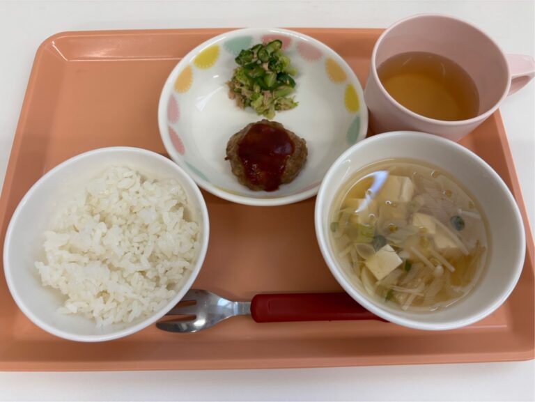 今日の給食2025年8月15日