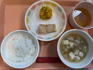 今日の給食2025年8月20日