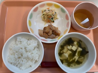 今日の給食2025年8月21日