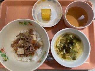 今日の給食2025年8月22日