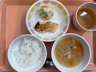 今日の給食2025年9月12日