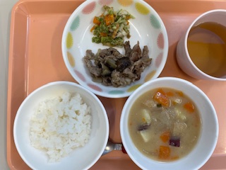 今日の給食2025年10月1日