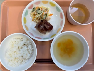 今日の給食2025年10月6日