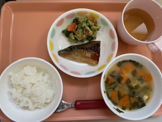 今日の給食2025年10月29日