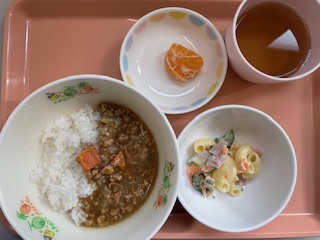 今日の給食2025年11月26日