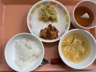 今日の給食2025年12月8日