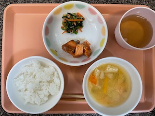 今日の給食2026年2月26日