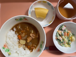 今日の給食2026年4月6日
