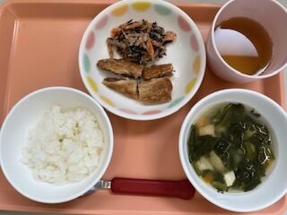 今日の給食2026年4月24日