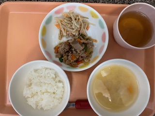 今日の給食2026年4月30日
