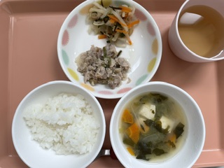 今日の給食2026年5月26日