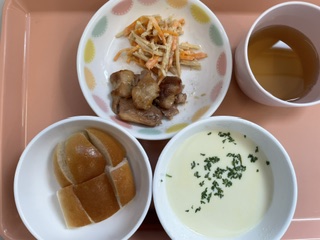 今日の給食2026年6月8日
