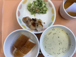 今日の給食2026年8月5日