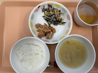 今日の給食2026年9月8日