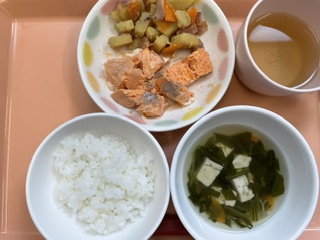 今日の給食2026年9月9日