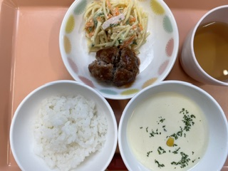 今日の給食2026年10月5日