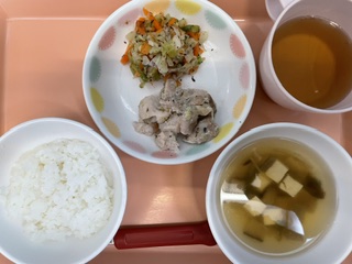 今日の給食2026年10月19日