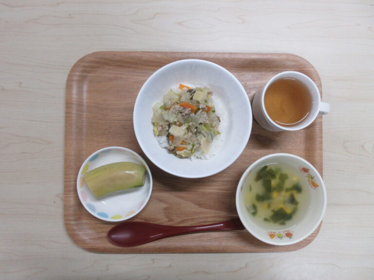 4月9日(火)の給食