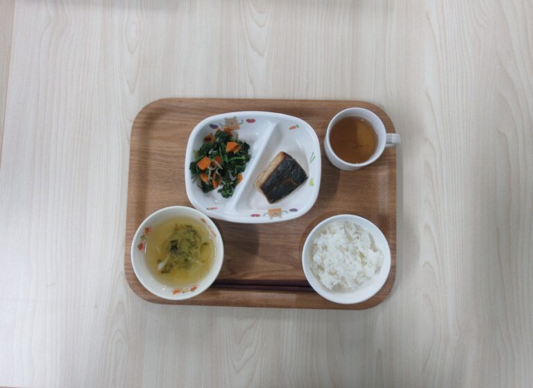 12月2日(月)の給食