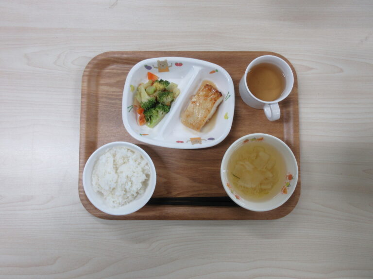 ３月24日(月)の給食