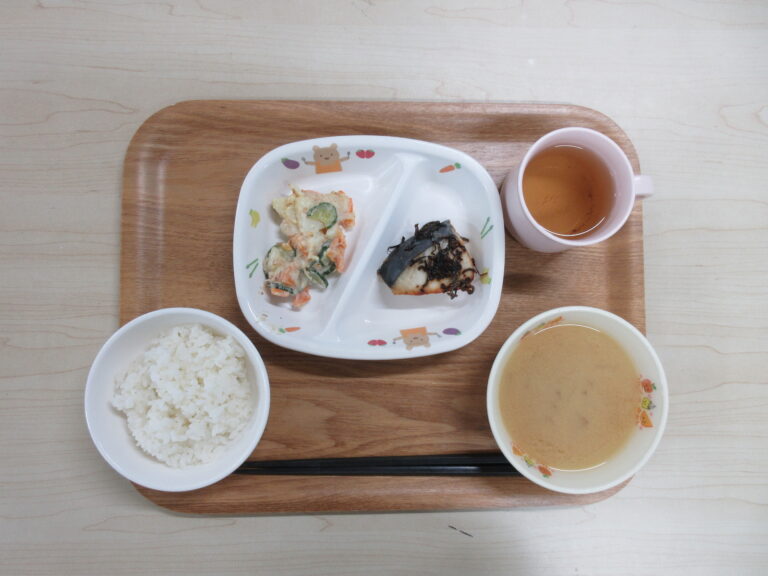 4月24日(木)の給食