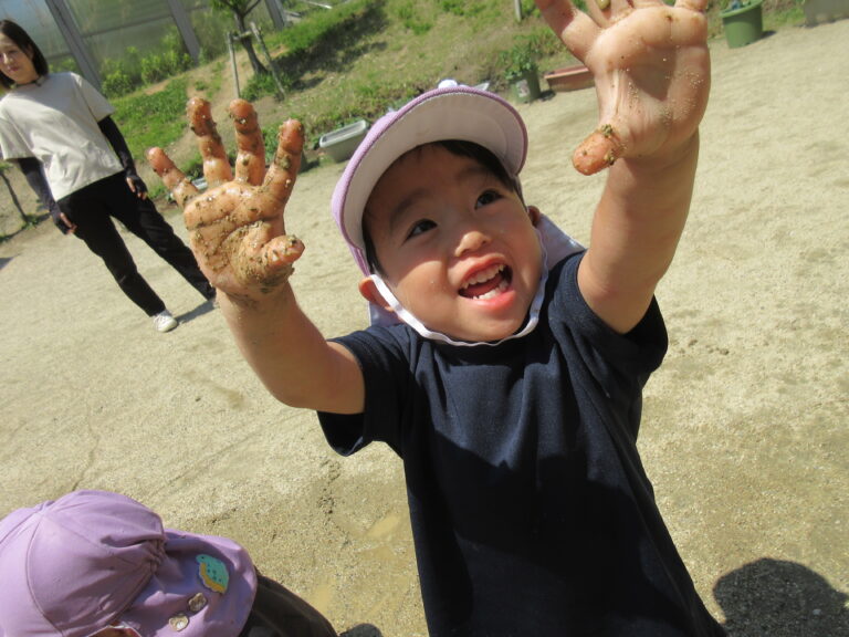 😊やったー！泥んこ遊び😊