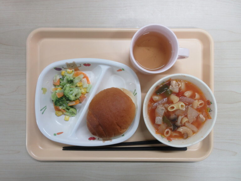 ７月２９日（火）の給食