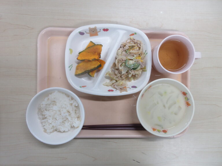 8月15日(木)の給食
