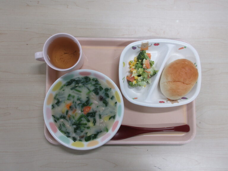 11月18日(火)の給食