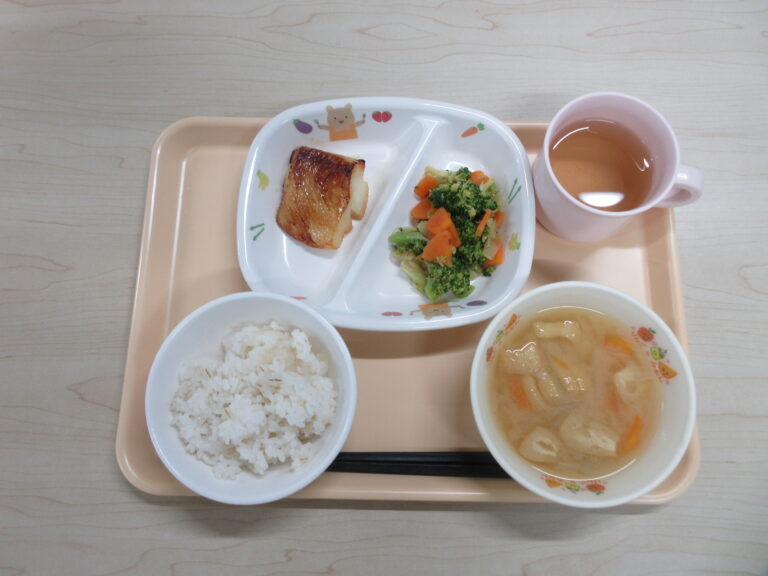 ３月６日(金)の給食