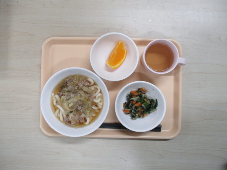 4月3日(金)の給食