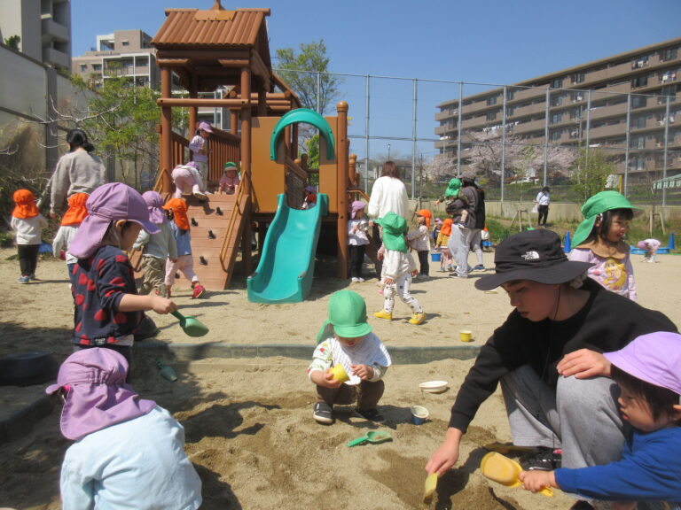 園庭であそんだよ！！