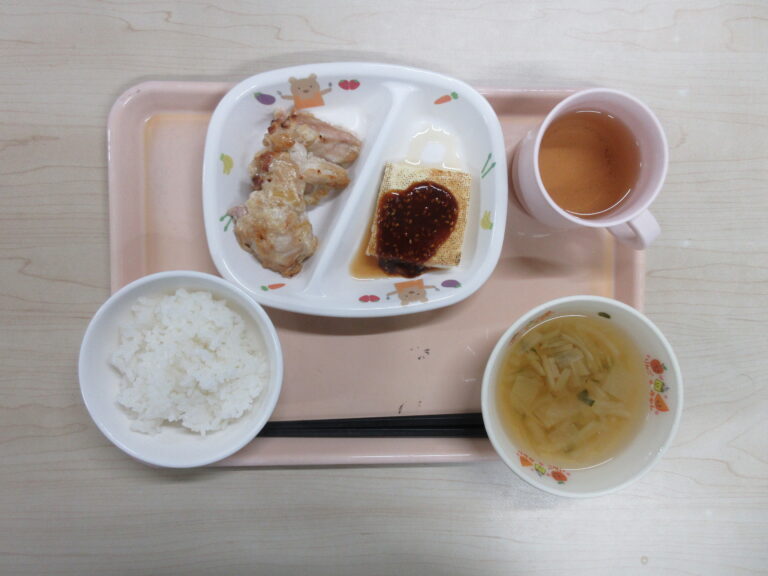 8月19日(水)の給食