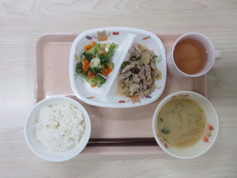 8月20日(木)の給食