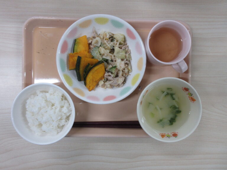 8月28日(金)の給食