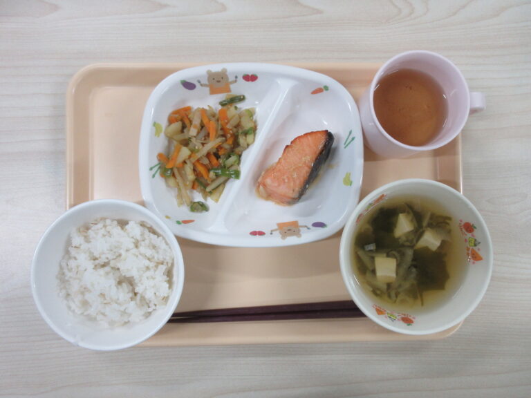 9月14日(月)の給食