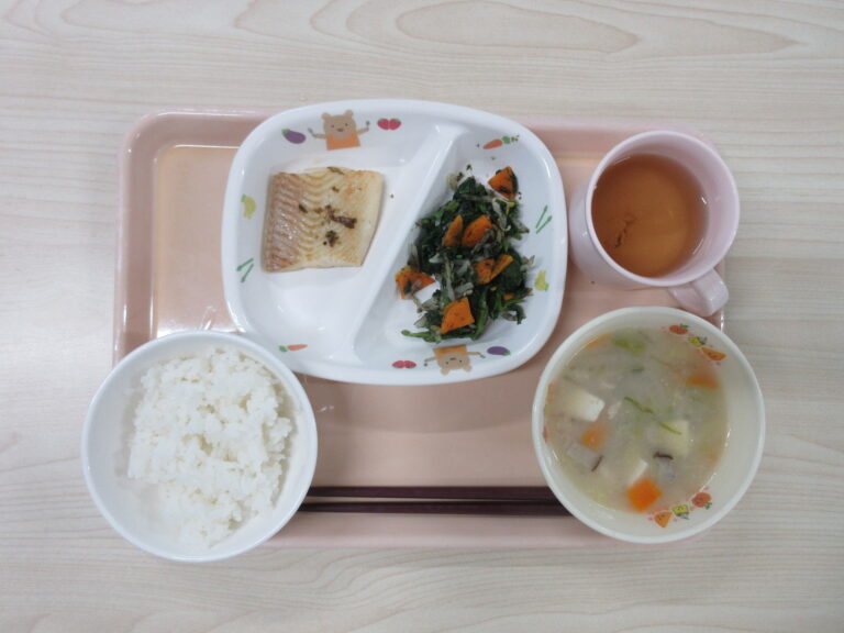 9月18日(金)の給食