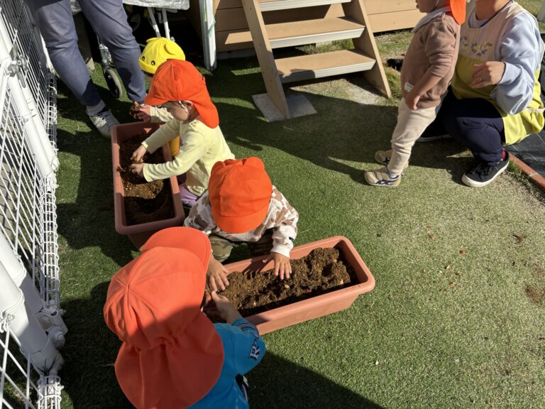 来年の春まで待っててね！