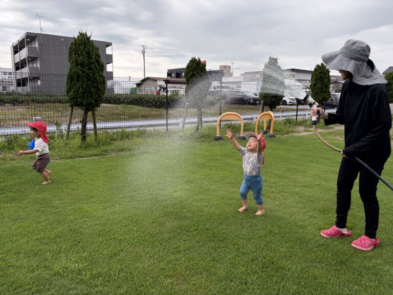 暑い夏の過ごし方☀️(うみ組1歳児)